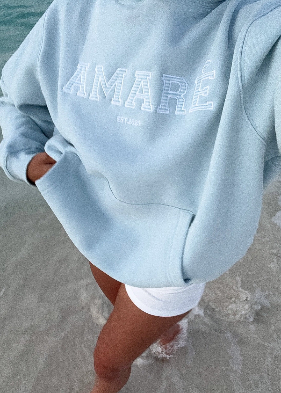LUCKY GIRL. HOODIE (OCEAN BLUE)