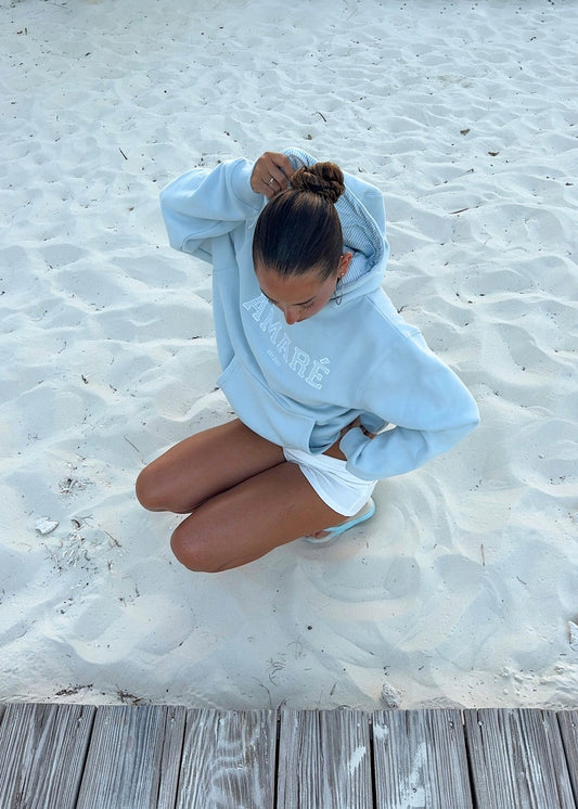 LUCKY GIRL. HOODIE (OCEAN BLUE)